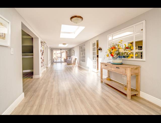 1 BEDROOM RETIREMENT UNIT FOR SALE IN BRYANSTON